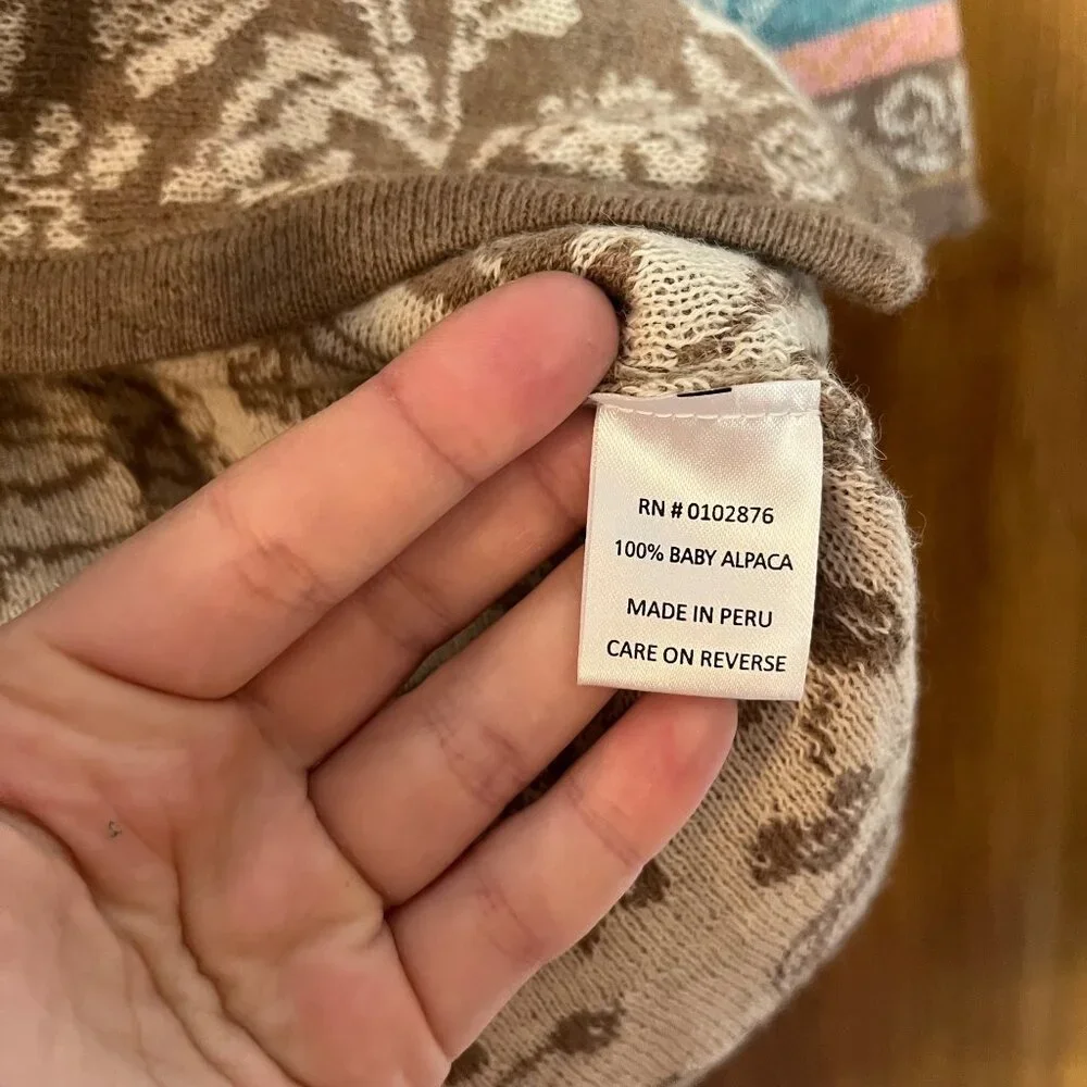 Novica 100% Baby Alpaca Wool Brown Cardigan Long Line Floral Button Size Small - Picture 4 of 8